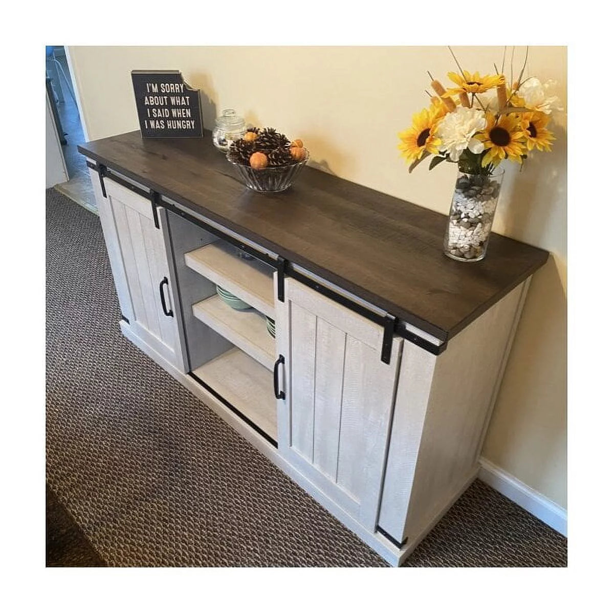 Farmhouse Barn Door TV Stand U515526