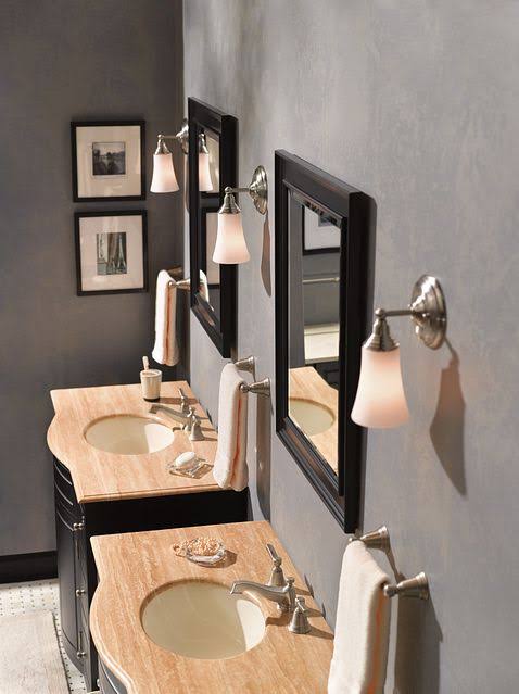 Brushed Nickel Bath Light Y5654