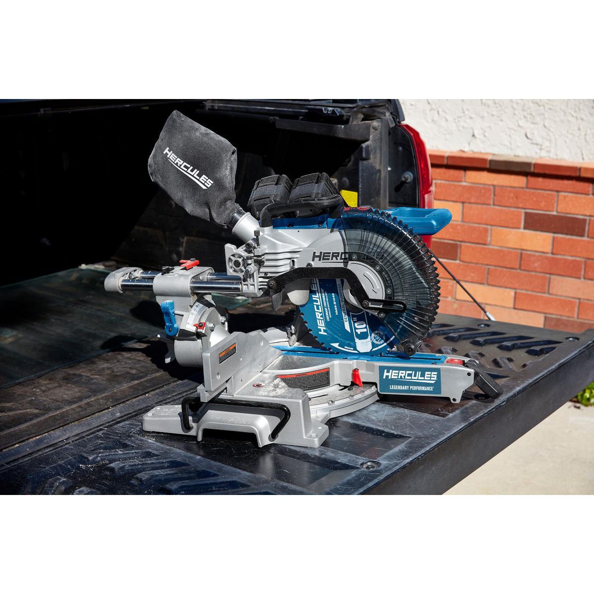 10 in. Dual-Bevel Sliding Compound Miter Saw L970927