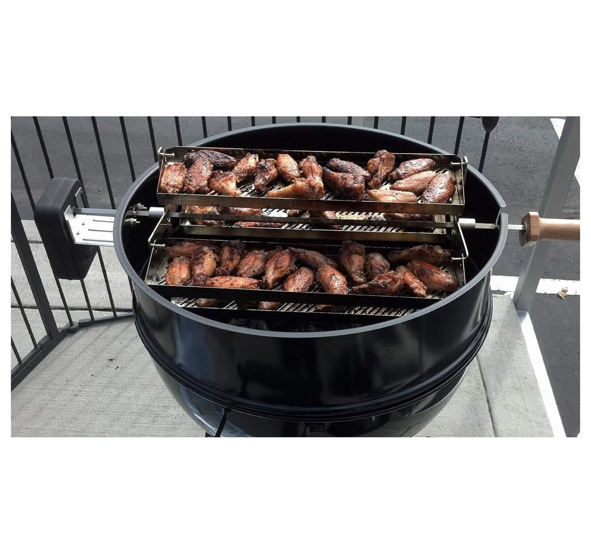 Adjustable Grill Trays for Gas & Charcoal Grills J61695