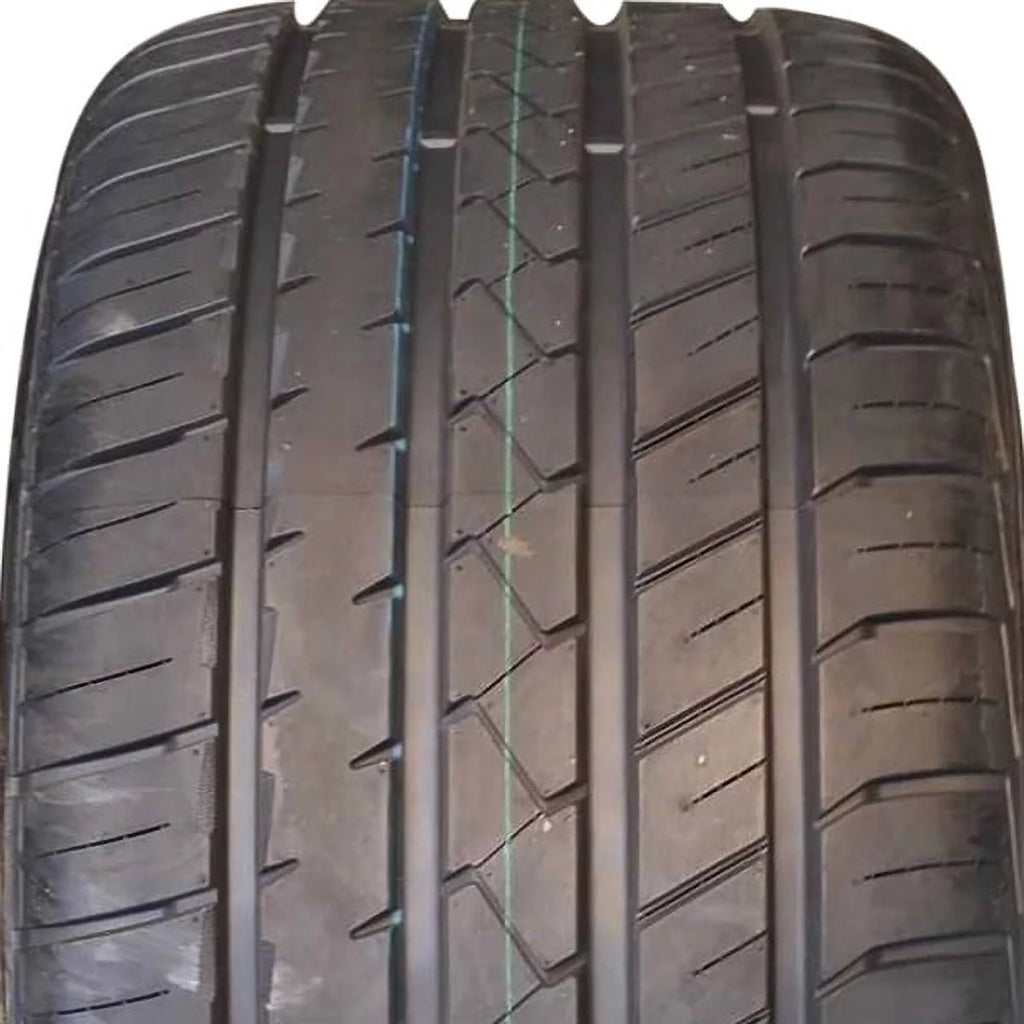 Set of 4 255/40ZR20 All Season High Performance Tires Q3315