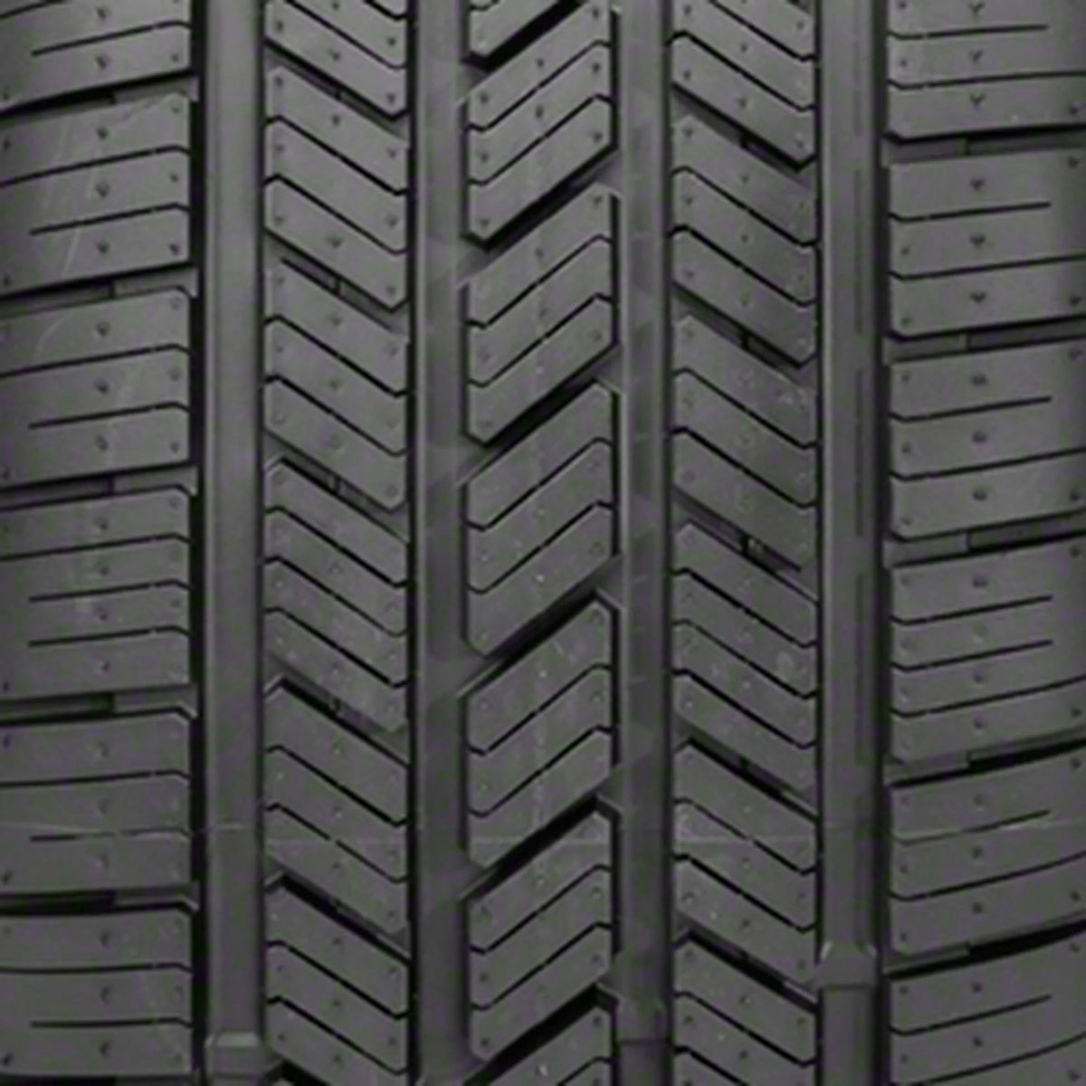 All Season P275/55R20 111S Passenger Tire T3372